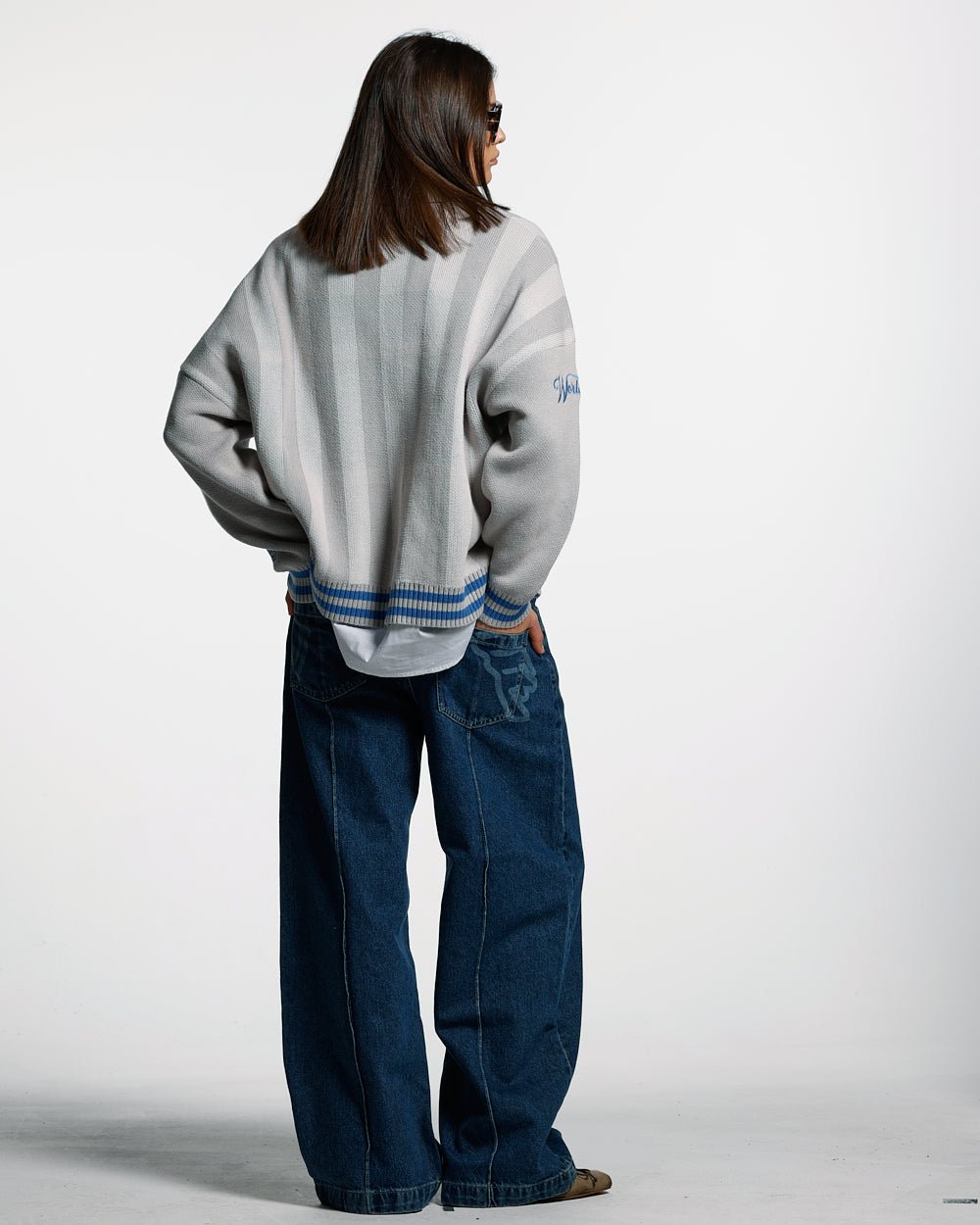STRUCTURE COLLAR KNIT SWEATSHIRT BEIGE/BLUE