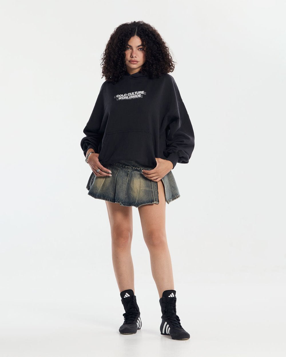 STARS CIRCLE HOODIE BLACK