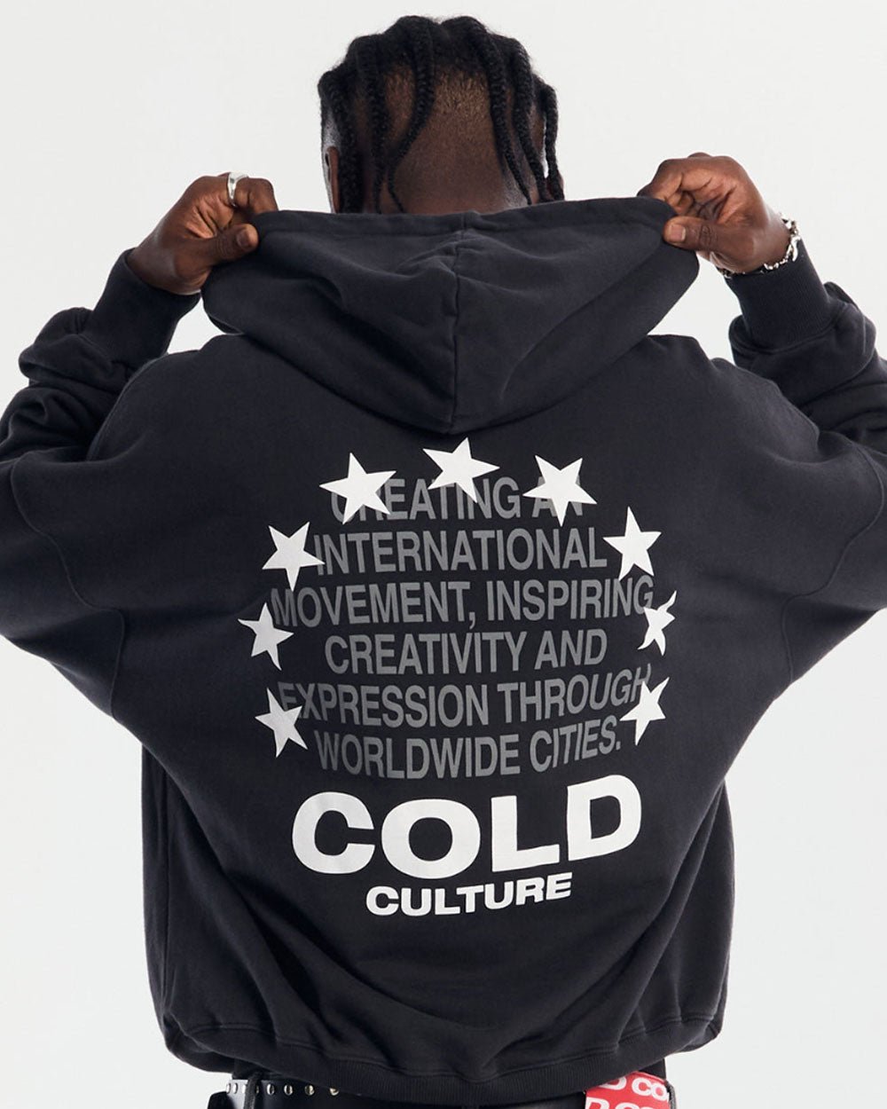 STARS CIRCLE HOODIE BLACK