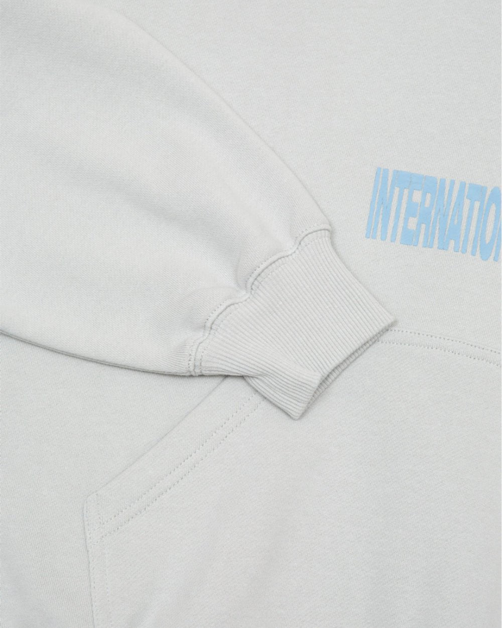 TYPE MODIFICATION HOODIE PEARL GREY