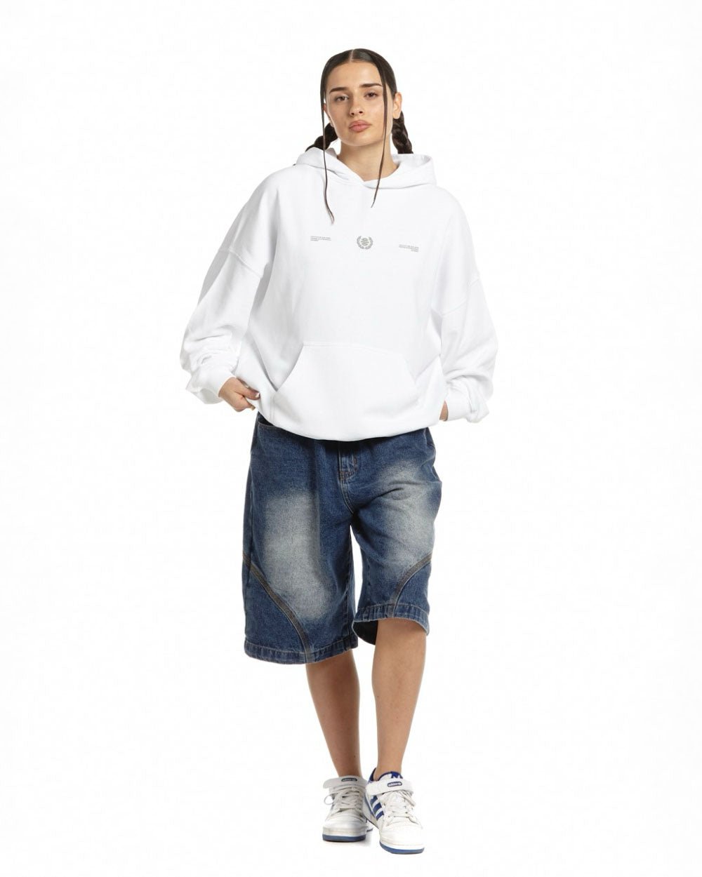 LAUREL WORLD HOODIE WHITE
