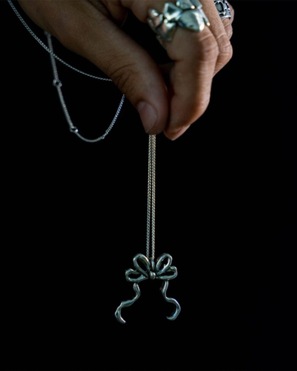 RIBBON NECKLACE