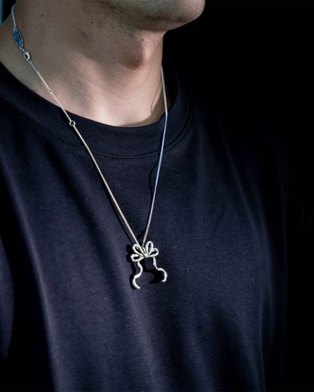 RIBBON NECKLACE