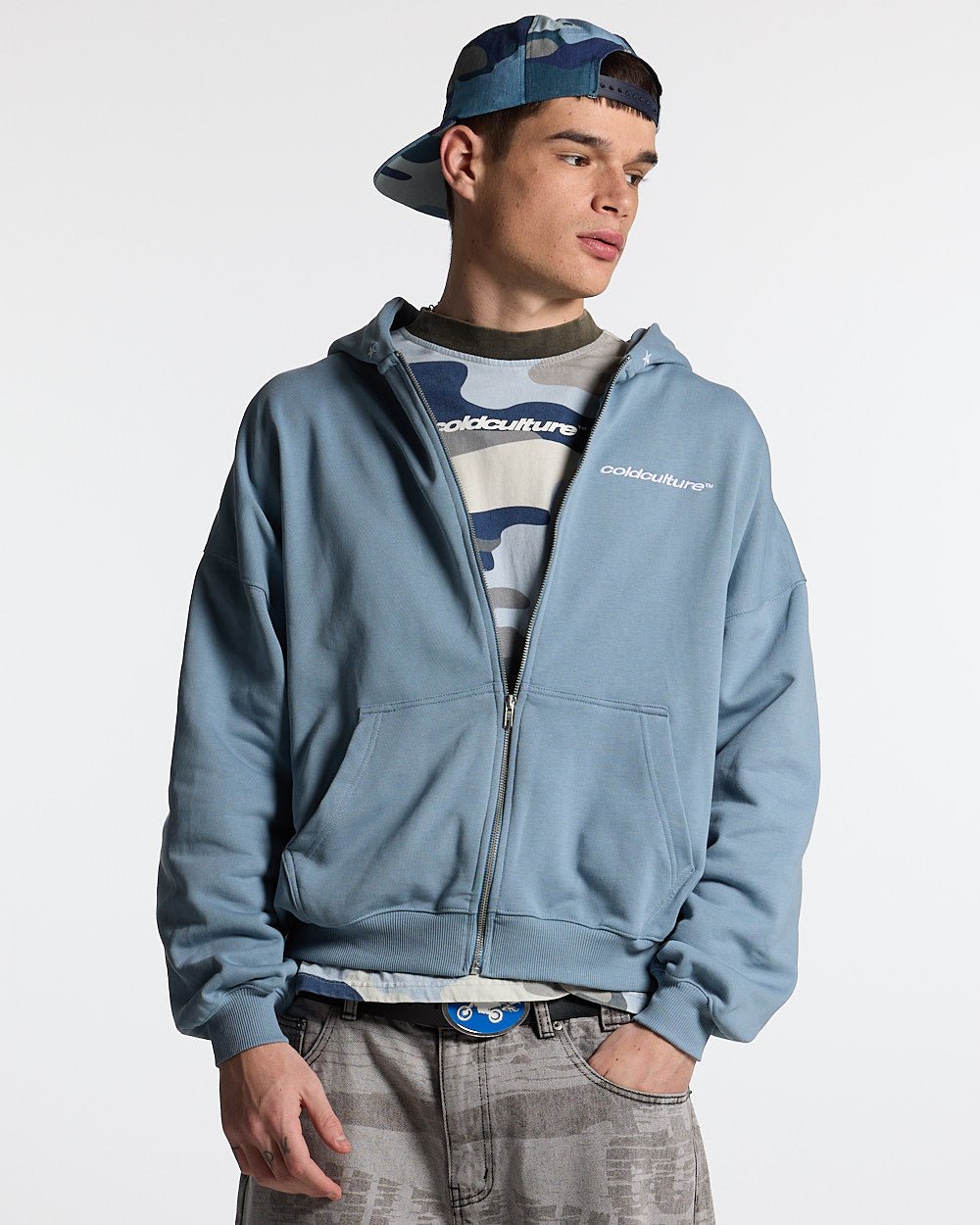 ESSENTIAL ZIP HOODIE WINDWARD BLUE
