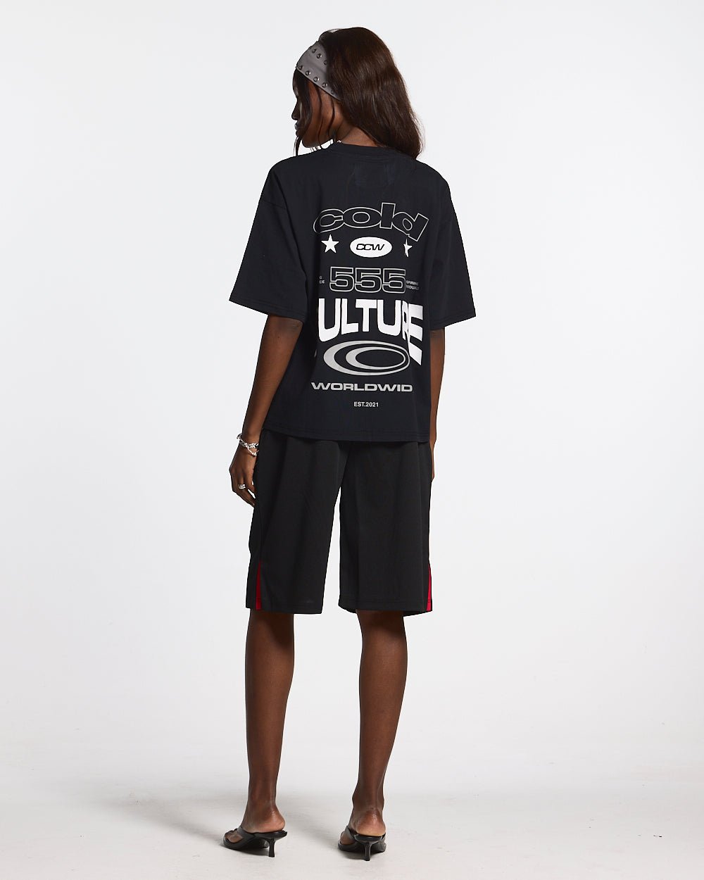 555 TEE BLACK