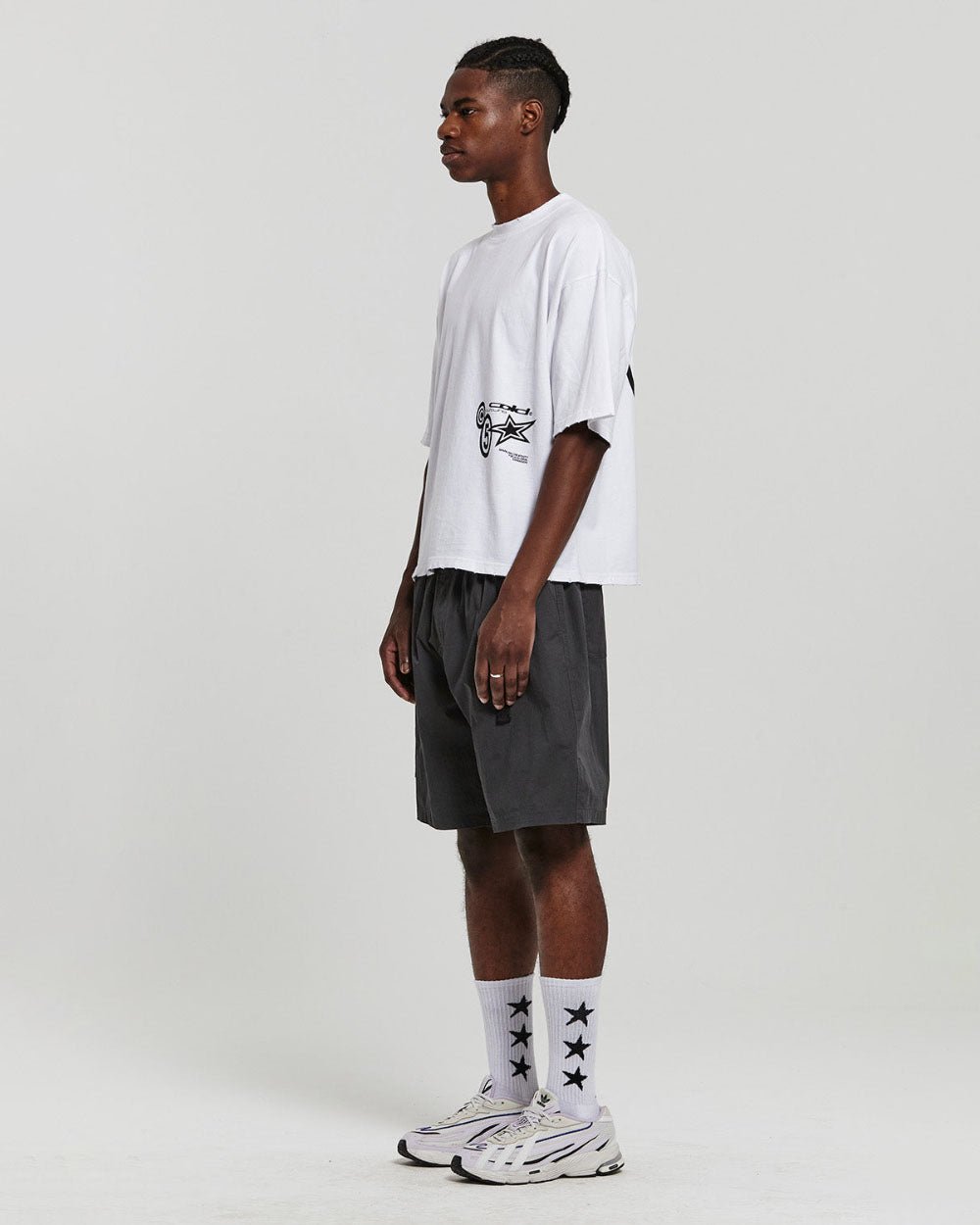 ACTIVE SHORTS DARK GREY