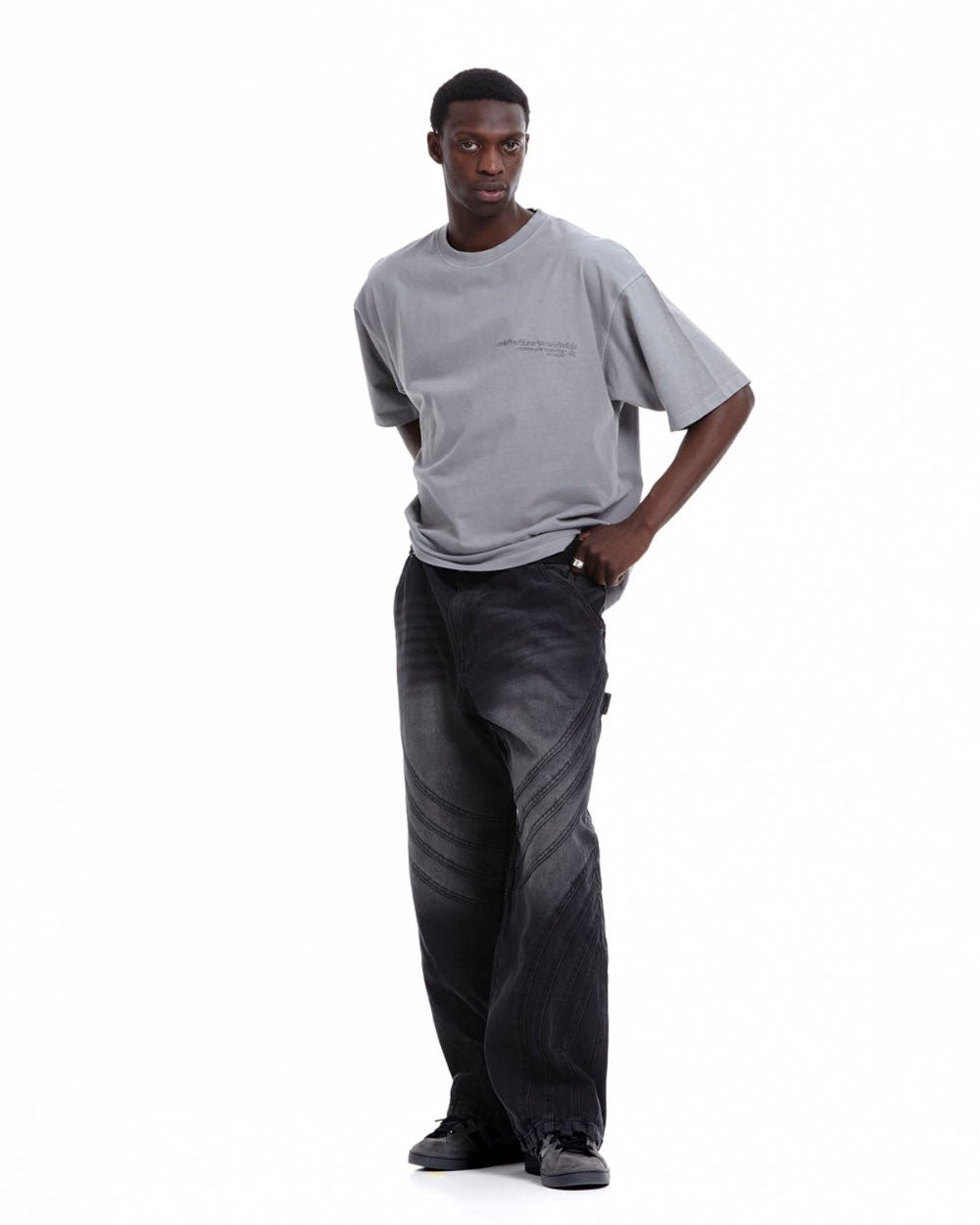 COBRA TEE MEDIUM GREY